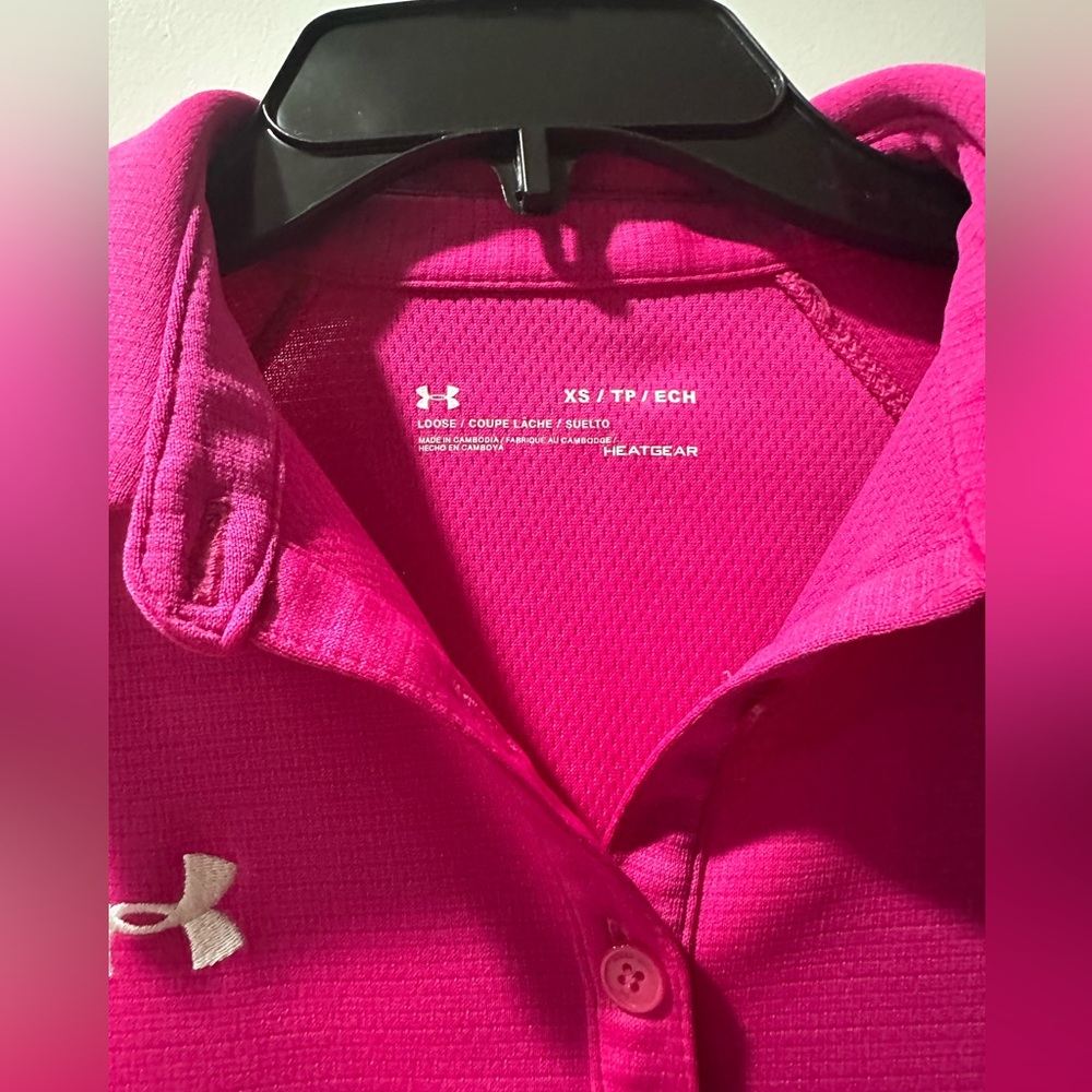 Under Armour Women's Pink Fitted Rival Polo Top - Size XS - Picture 3 of 7